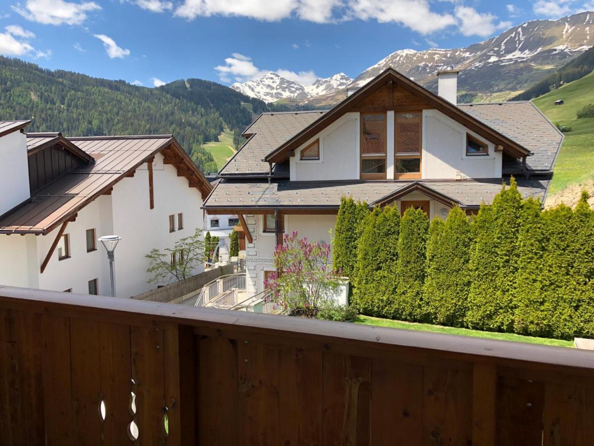 Appartements Daisy Серфаус Экстерьер фото